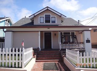 882 W Franklin St, Monterey, CA 93940