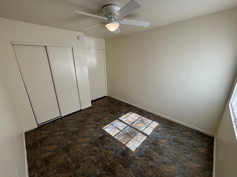 125 E Cactus St #C — Photo 8
