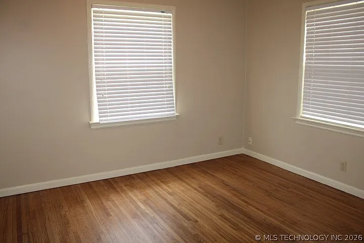908 S Vandalia Ave — Photo 9