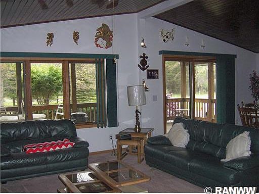 4th image of 2575 6 1/2 Avenue
