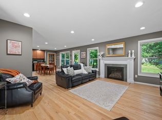 17 Rock Ave, Hudson, MA 01749