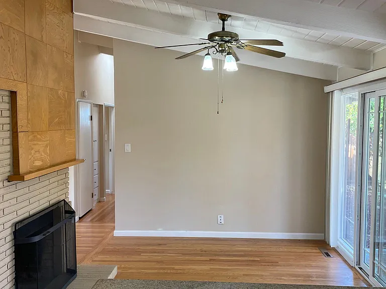 735 Garner Ct — Photo 9