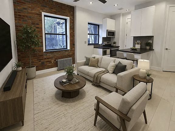 2nd image of 438 W 52nd St #1-A