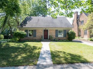 843 Cadillac Dr SE, Grand Rapids, MI 49506