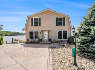 263 Island Dr, Lowell, IN 46356
