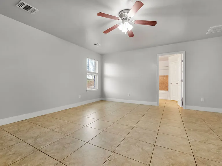 9315 Buccola Ave — Photo 14