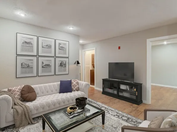 3140 Midway Dr Unit A107, San Diego, CA 92110