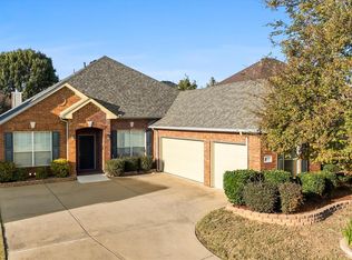 5447 Brazoria Dr, Grand Prairie, TX 75052
