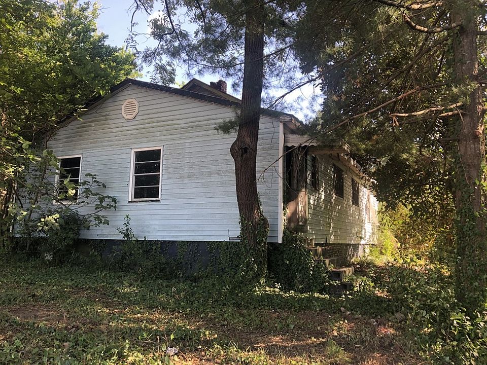2nd image of 2539 Mount Auburn St