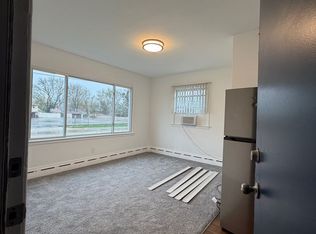 22715 Martin Rd APT C3, Saint Clair Shores, MI 48081