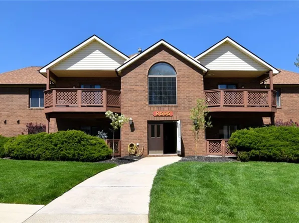 8595 Scenicview Dr #S205, Broadview Heights, OH 44147