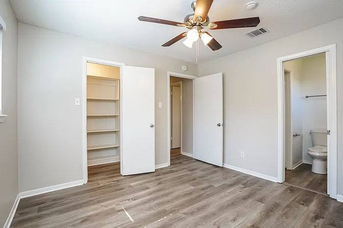 13823 Swiss Hill Dr — Photo 14