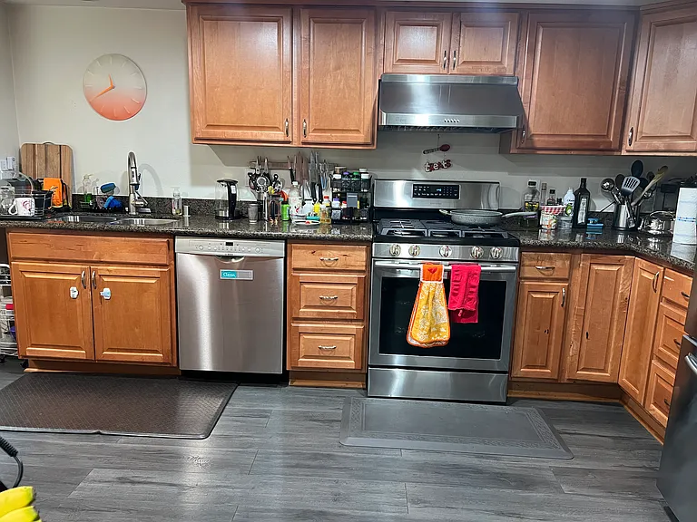 16863 NE 24th Pl — Photo 12