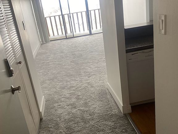 5th image of 400 S Lafayette St APT 1201