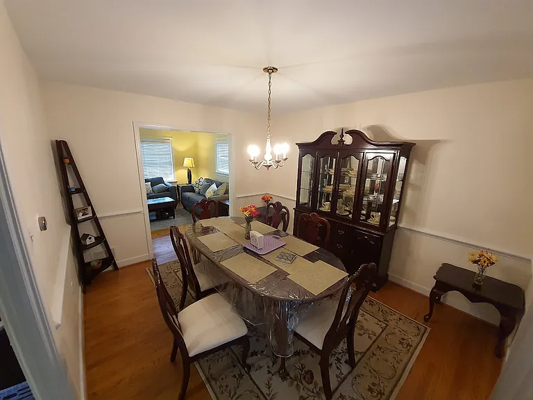 5320 Lingle Ln — Photo 6