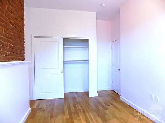 Rented by Blue Egg Realty Corp | media 7