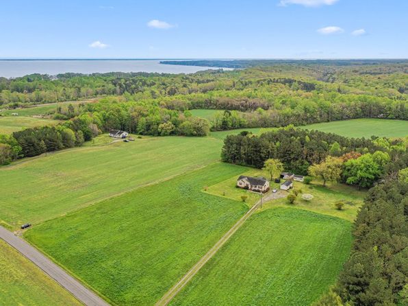 1804 Butylo Rd, Laneview, VA 22504