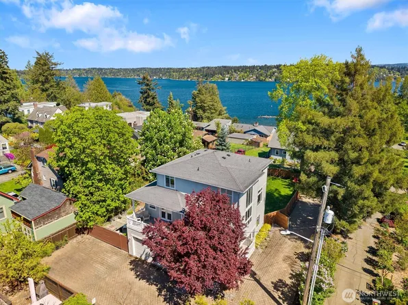 8304 54th Avenue S, Seattle, WA 98118