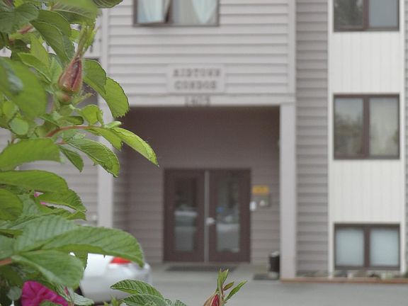 2nd image of 1405 W 27th Ave APT 303