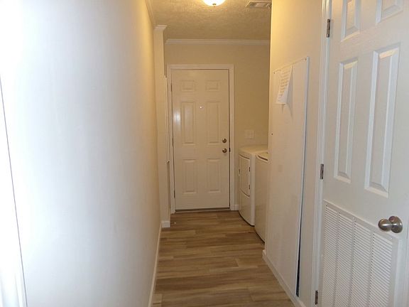 5th image of 10201 W Beaver St #9