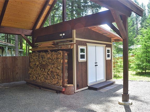 5th image of 110 Sherwood Ln