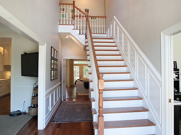 Stunning Front Foyer