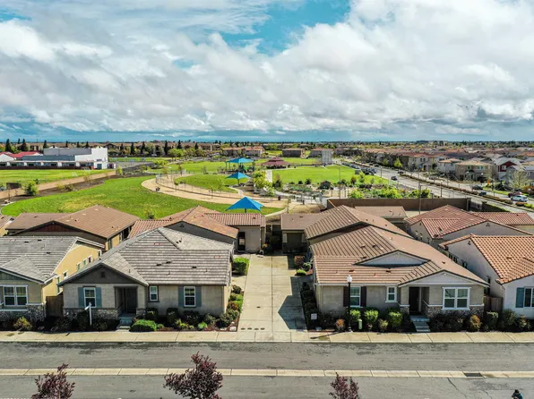 4512 Villa Del Paso Ln, Sacramento, CA 95834