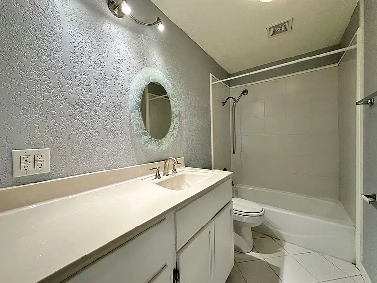 1801 Glendale Dr — Photo 20