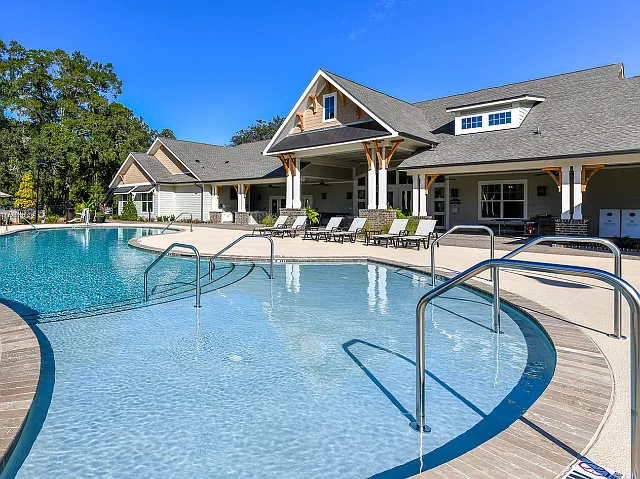 Resort-Style Pool