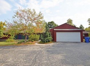 8950 Given Rd, Cincinnati, OH 45243