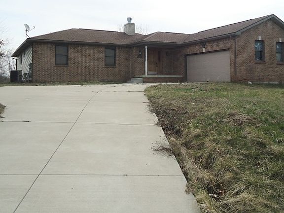 2nd image of 10167 Emerald Dr