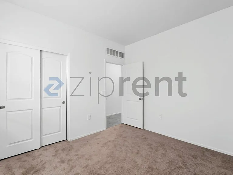 18199 N Conquistador Dr — Photo 23
