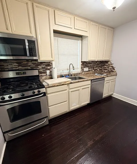 56 N Pearl St — Photo 3