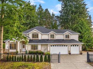 318 Lakeview Rd, Lynnwood, WA 98087