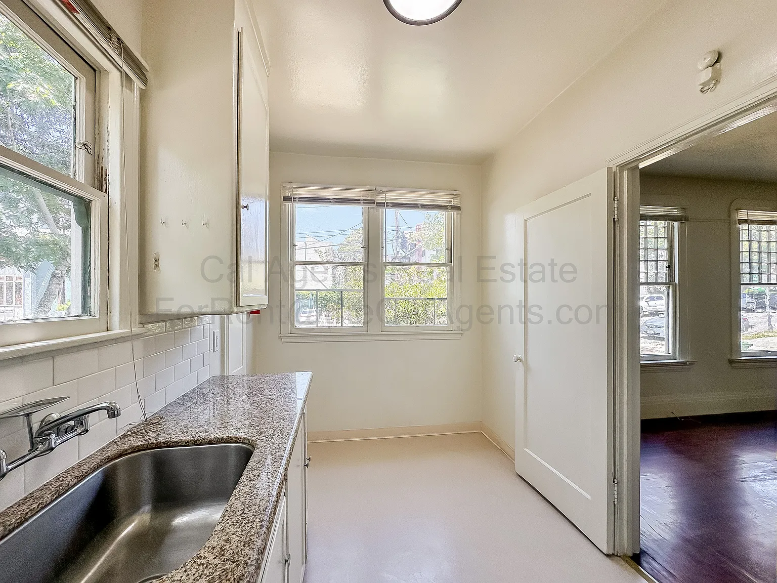 Studio, 396 sqft, $1,850 — Photo 4