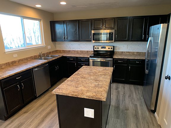 8275_cedar_chase_c_12152021