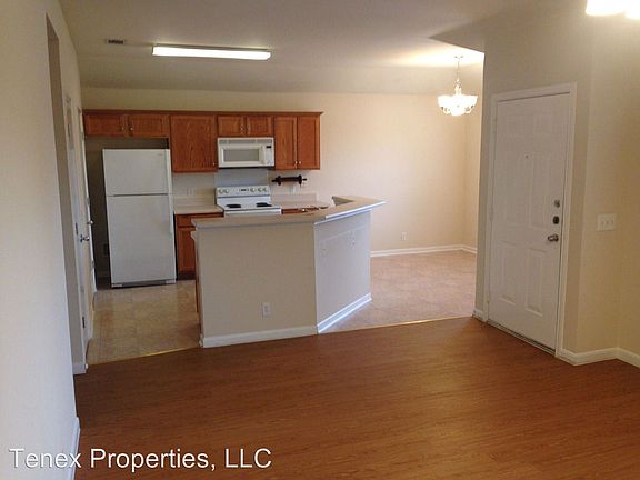 3rd image of 3301 El Salido Pkwy APT 722B