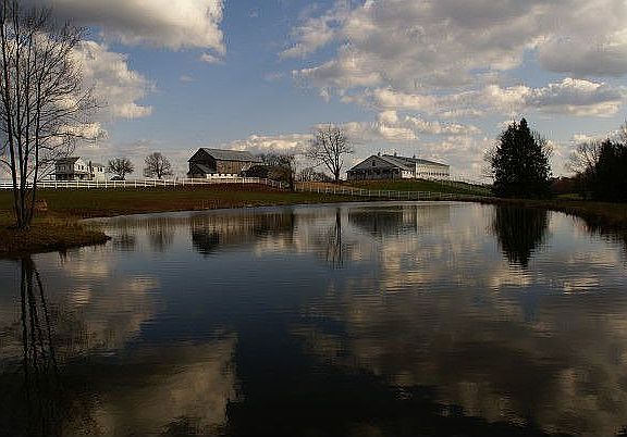 Front of Bridle Hill Farm