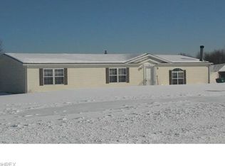 5572 Hurlburt Rd, Rome, OH 44085