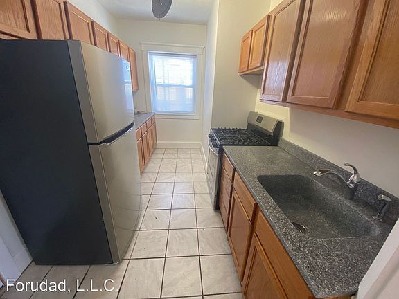2nd image of 2642 Harney St APT 15