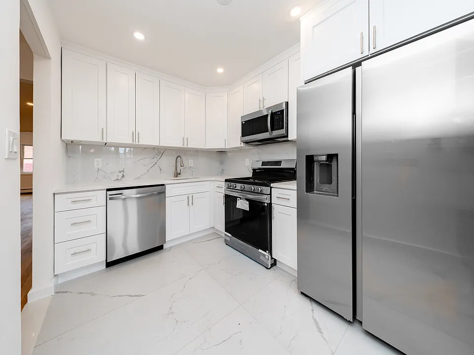 73-17 31st Ave #3