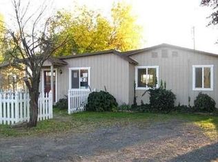 9885 Maiden Ln, Chinese Camp, CA 95309