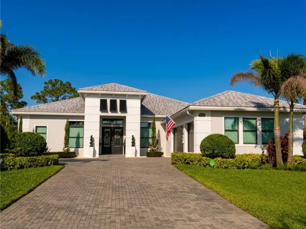 3153 SW English Garden Dr, Palm City, FL 34990