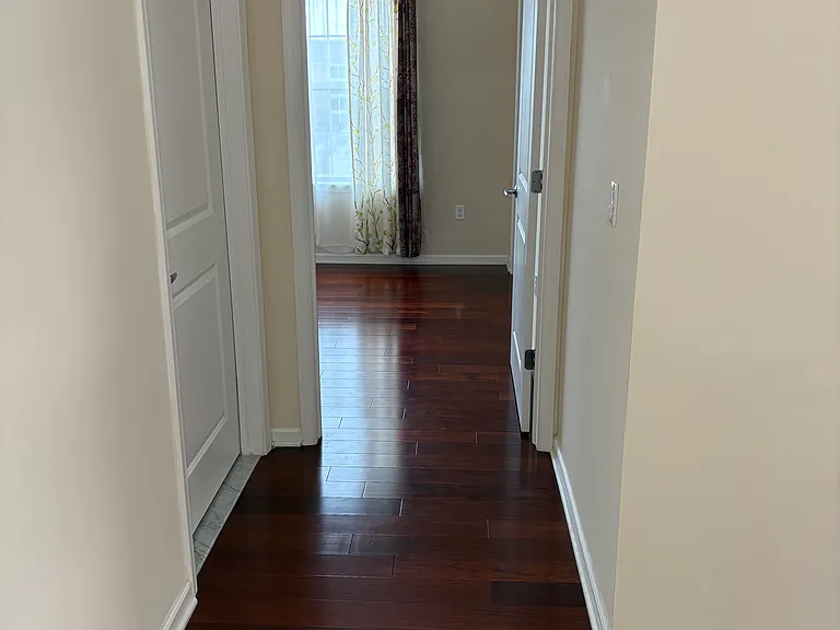 841 Strassle Way — Photo 4