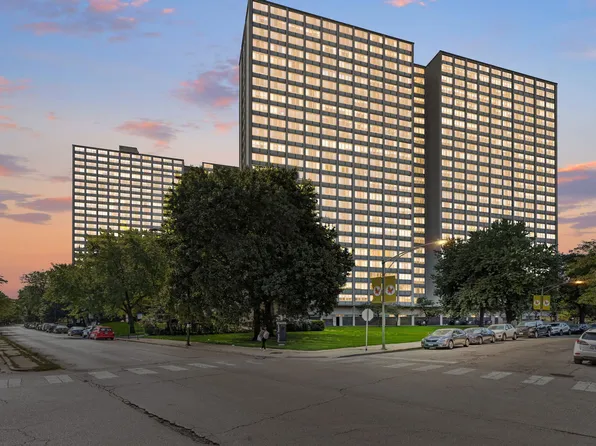 4800 S Lake Park Ave #2301A, Chicago, IL 60615