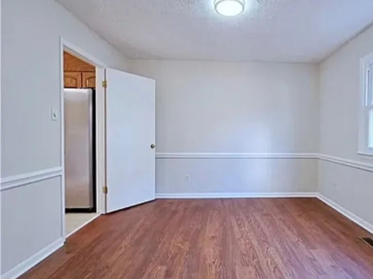 6811 Mangrove Dr — Photo 8