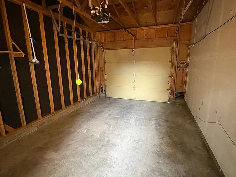 630 46th Avenue Ct — Photo 35