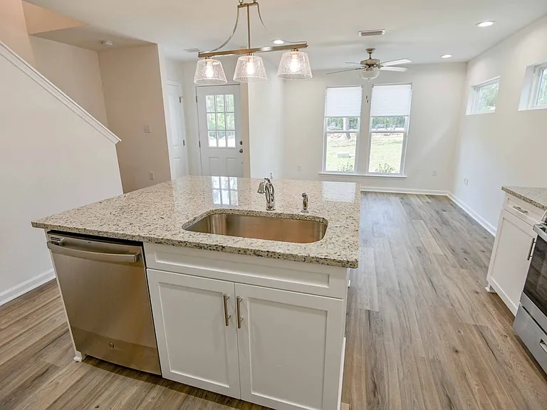 2828 Blue Blossom Trl — Photo 12