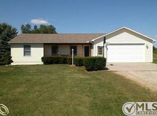 9091 E Richfield Rd, Davison, MI 48423