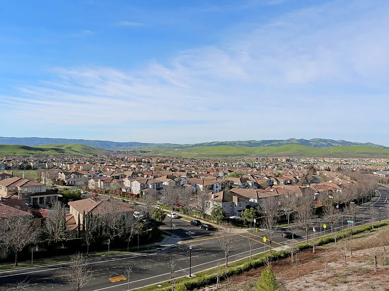 Highlands Point Apartments — Photo 19